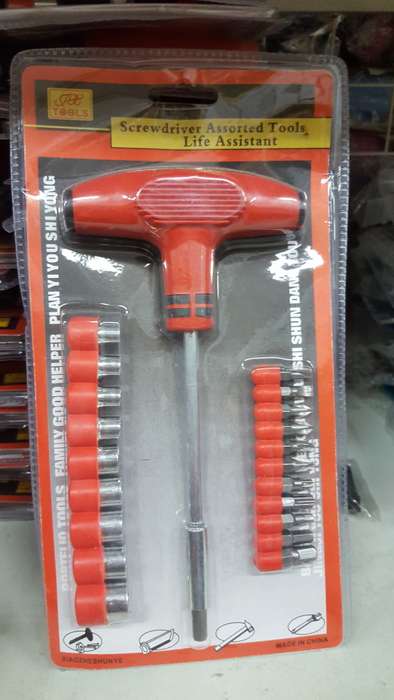 Assorted screwdriver. Please read listing!