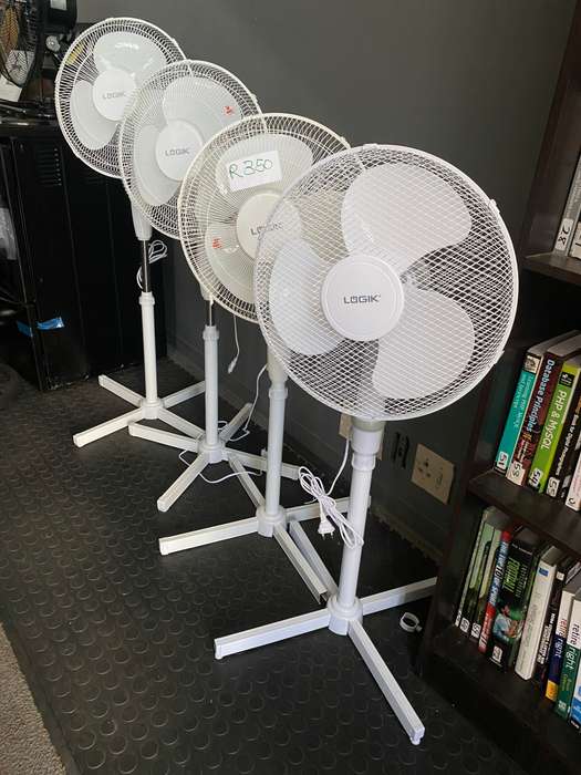 Logik 40cm Pedestal Fans