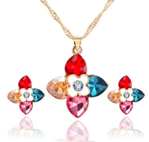 EXQUISITE!! YELLOW GOLD PLATED WITH SIMULATED DIAMOND NECKLACE AND EARRING SET