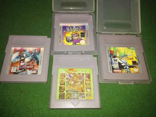 Nintendo Gameboy Dmg-01 in box with 4 games (read description!)