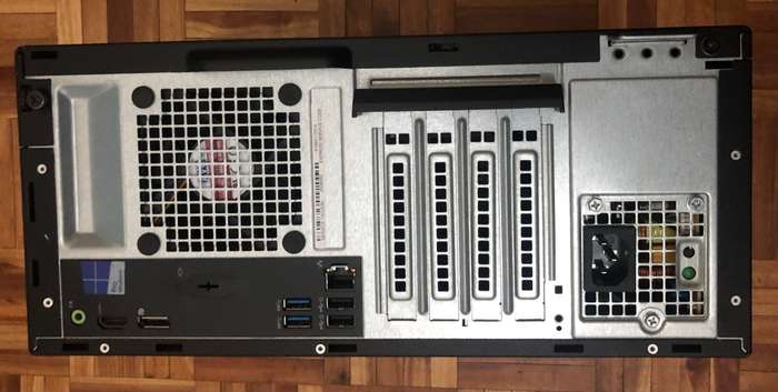 Dell optiplex 3040, i3 6100, 8gb Ddr3L, 500gb SSD 2.5`, Windows 10 Pro- with OEM HDMI to VGA adapter