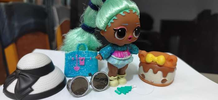 LOL SURPRISE DOLL - BIG SISTER  - GENUINE LOL Ref04