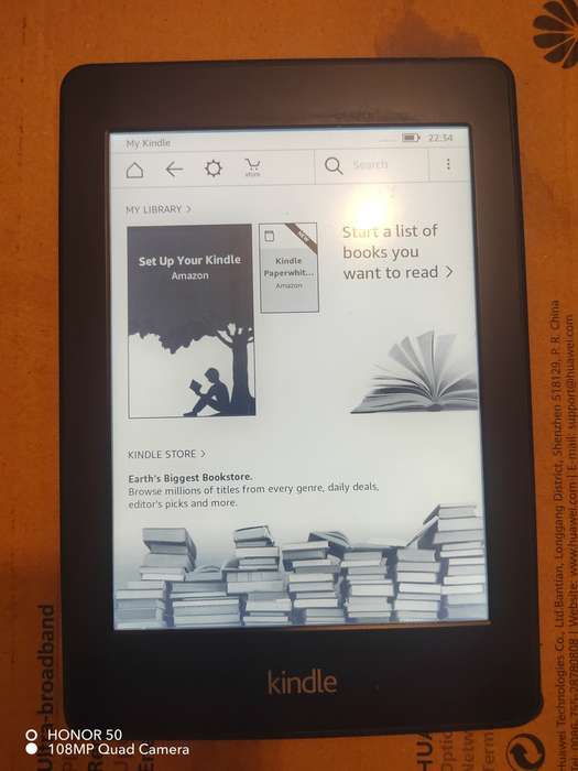 Amazon Kindle Paperwhite  2nd Edition -  6th Generation 6inch 4gig