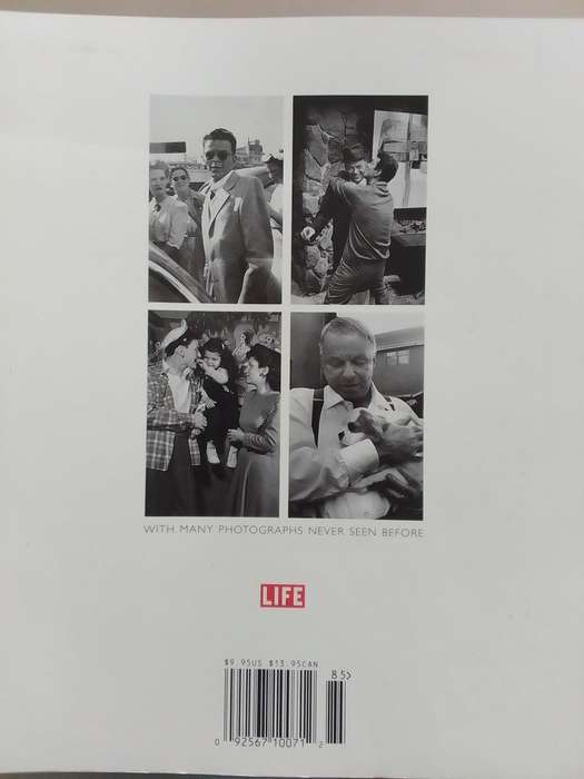 Remembering Sinatra (Soft Cover) A Life In Pictures