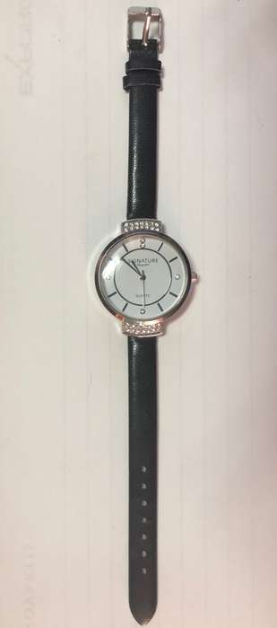 Signature Quartz Watch