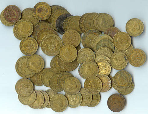 RESELLERS DREAM!!!! 60 X 1c AND 1/2 c COINS IN ONE LOT.1961 TO 1964