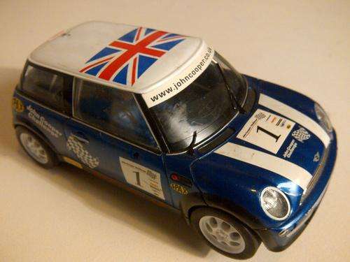 SCALEXTRIC MINI COUPER   -   1/32 SCALE SLOT CAR