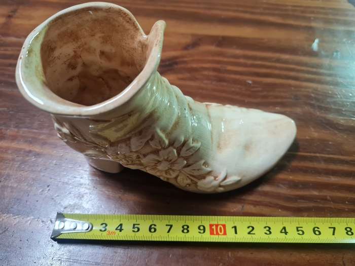 Vintage ornament  shoe (see pictures)