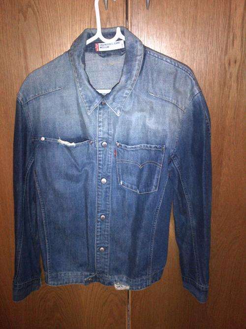 Levis Men's Denim Jacket ( Mediuml) ex fashion show item