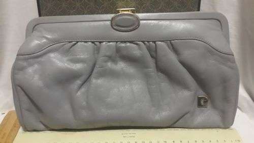 Vintage  handbag - feels like soft leather!