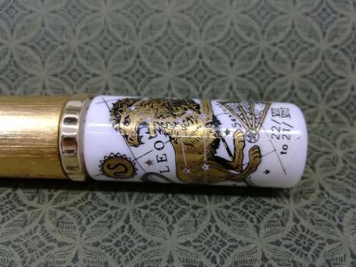 VINTAGE AEROX JAPAN PURSE REFILLABLE Leo PERFUME BOTTLE
