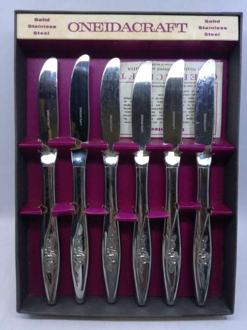 Vintage Oneidacraft Stainless Steel knifes