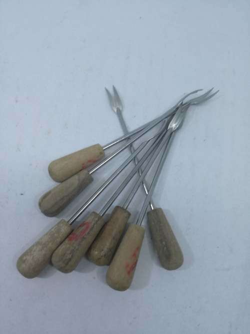 Small pickle forks