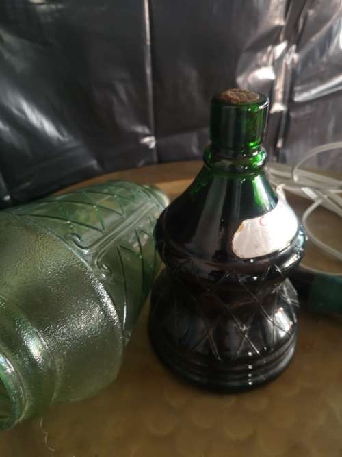 Italian wine lamp - full bottle - untested