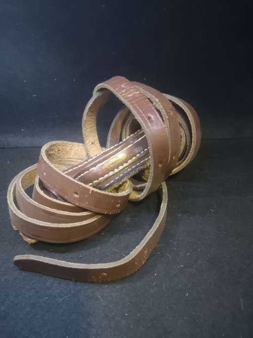 Leather blanket straps