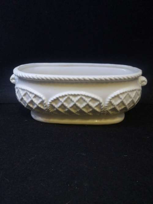 Vintage Rubens originals -Los Angeles - Made in Japan oval ceramic planter/vase