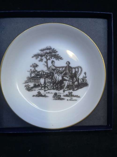 Royal Worcester 250th Anniversary Gardiner Trinket Tray