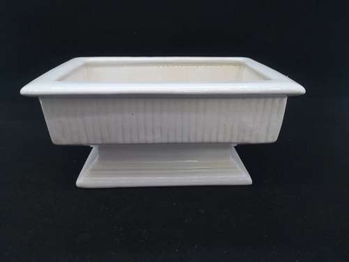 Vintage ceramic vase/planter