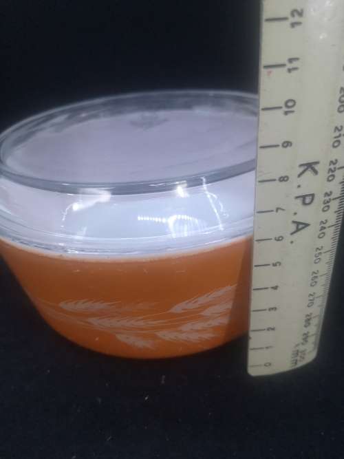 Pyrex wheat pattern bowl and lid