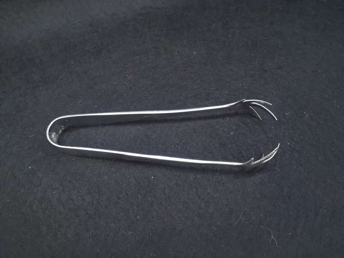 Vintage claw ice tong - Sheffield England