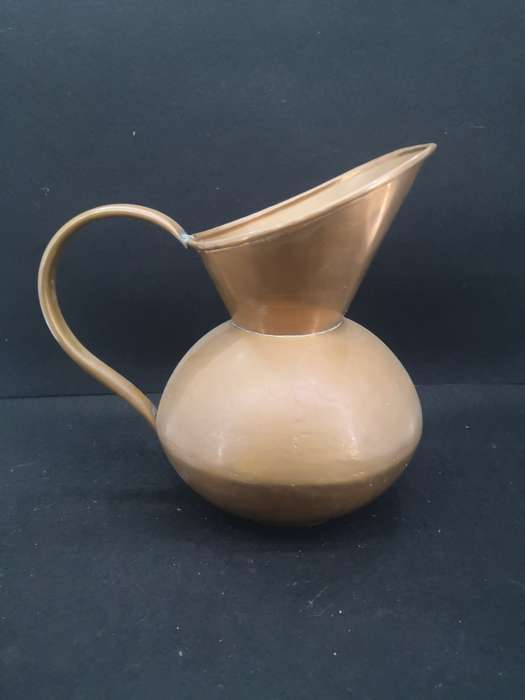 De Klerk Copper water jug  in good condition