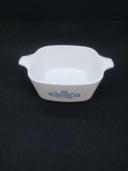 Corningware P-43-B 700 ml blue cornflower - small chip on handle