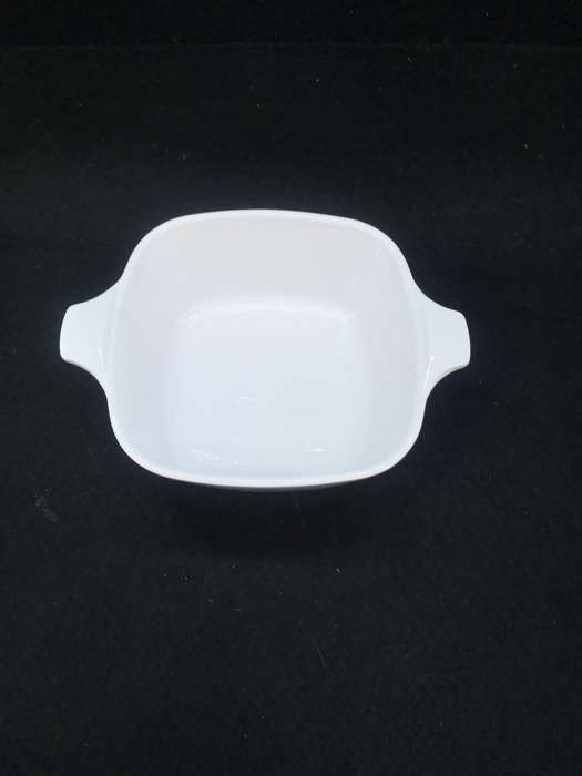 Corningware P-43-B 700 ml blue cornflower - small chip on handle