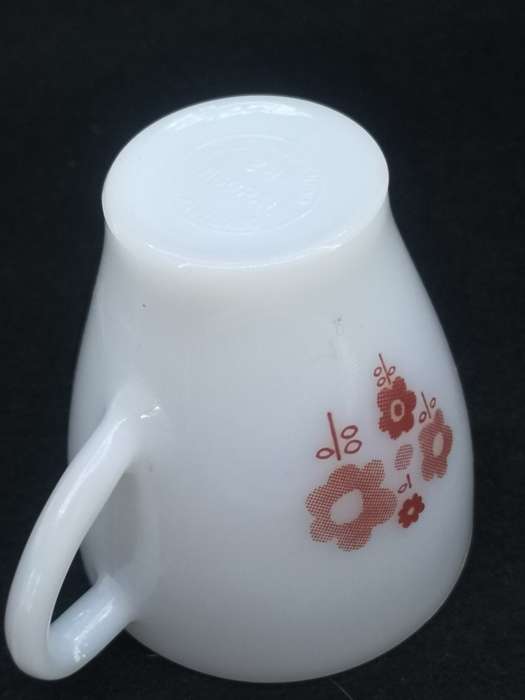 Industrial Argentina Rigopal milk glass milk jug