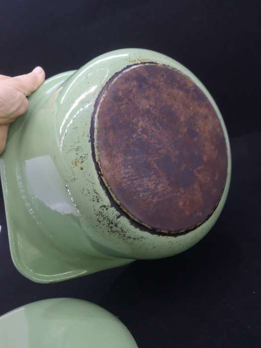 Beautiful green enamel cast iron pot