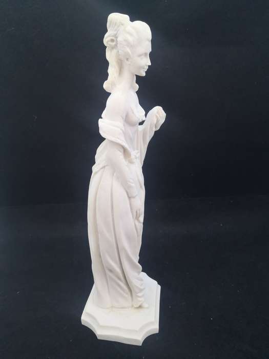 Vintage Arta Fina figurine