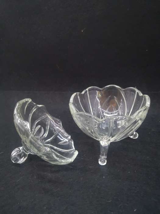 Vintage Art Deco look glass trinket