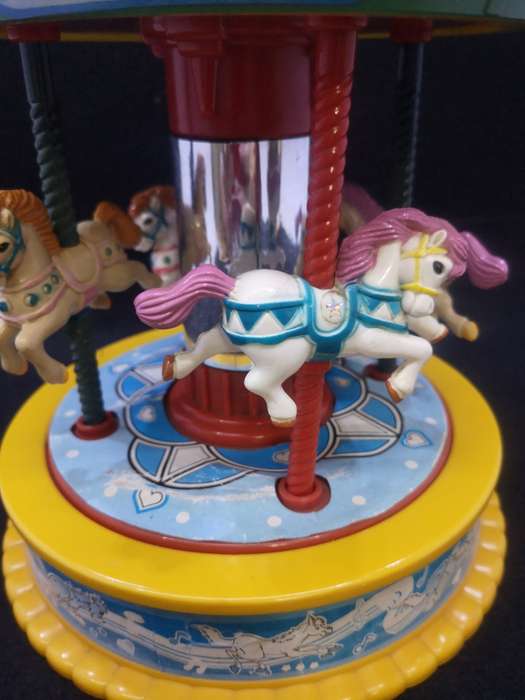 Vintage Redbox musical Merry-go-round - the music box winds but don`t play smooth