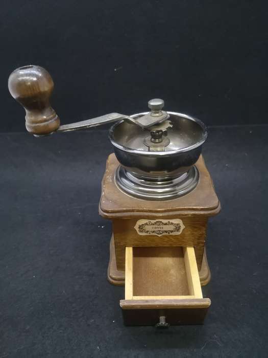Vintage Coffee grinder - manual