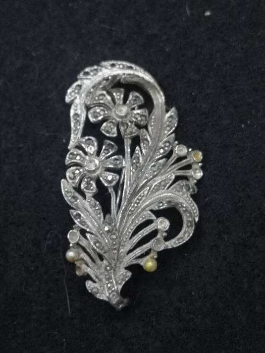 Marcasite brooch