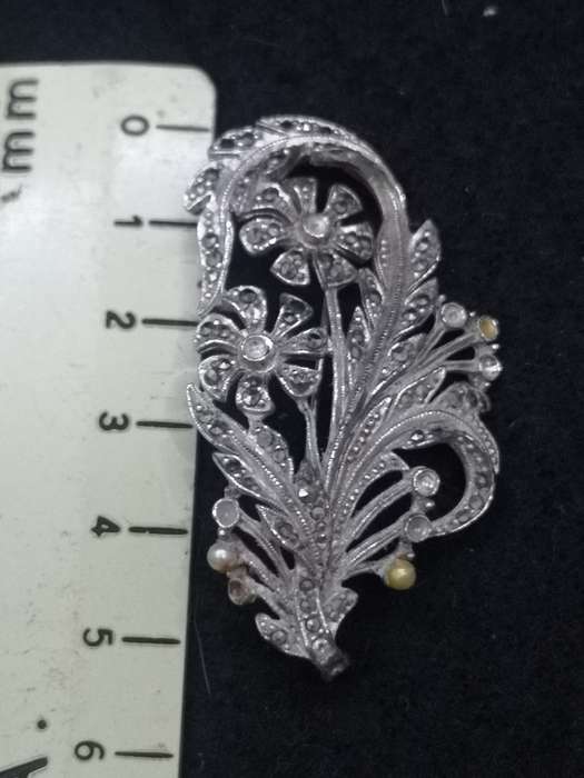 Marcasite brooch