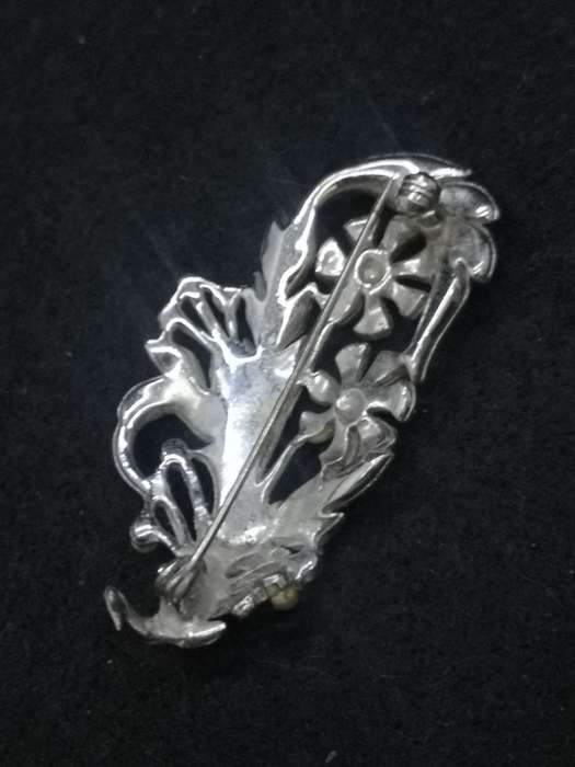 Marcasite brooch