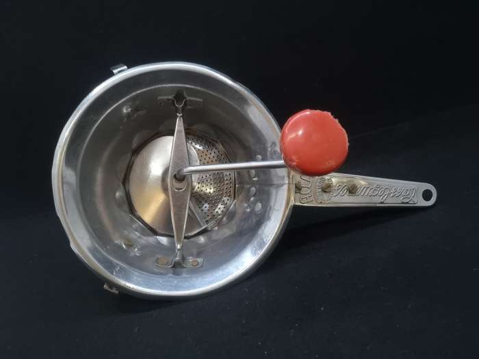 Acea 18/10 Food masher - made in Italy