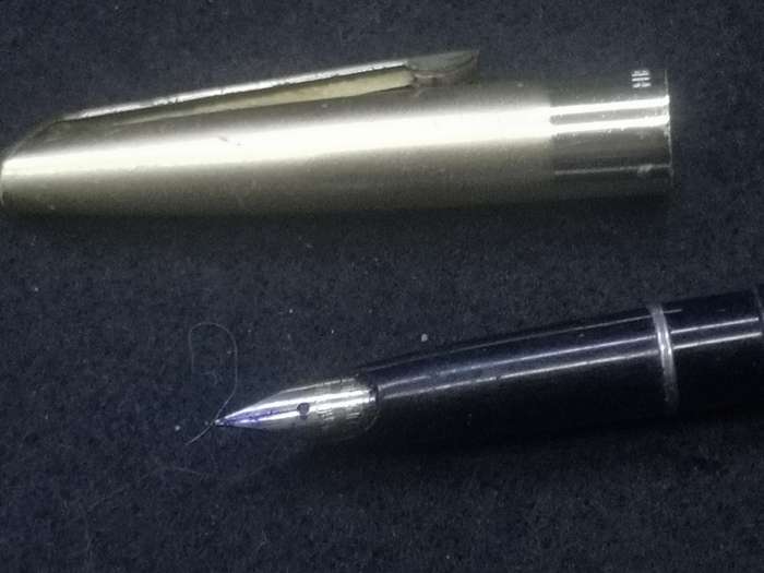 Hifra de-luxe fountain pen