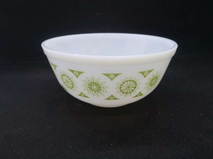 Rare vintage Rigopal Pyrex mixing bowl Argentina