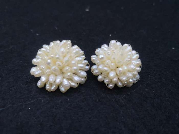 Vintage Rice pearl clip on earrings