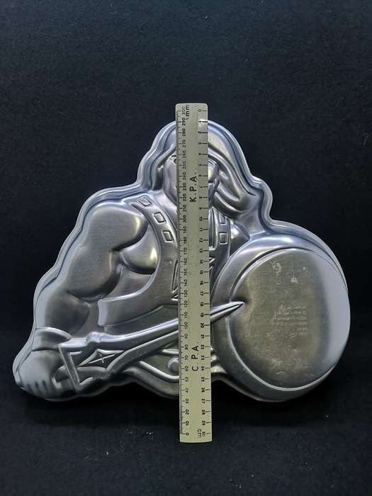 Vintage Wilton Mattel Inc 1983 HE MAN cake pan