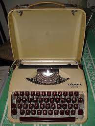 Olympia Slendid 33 -  Typewriter