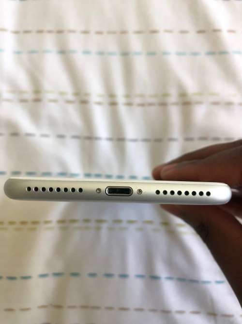 Apple iPhone 8 Plus (128GB)