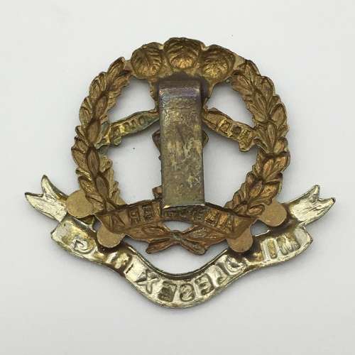 British - Middlesex Regiment Cap Badge (Slider)