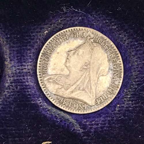 UK - Rare `1899 Maundy Coins` Boxed Set (UNC)