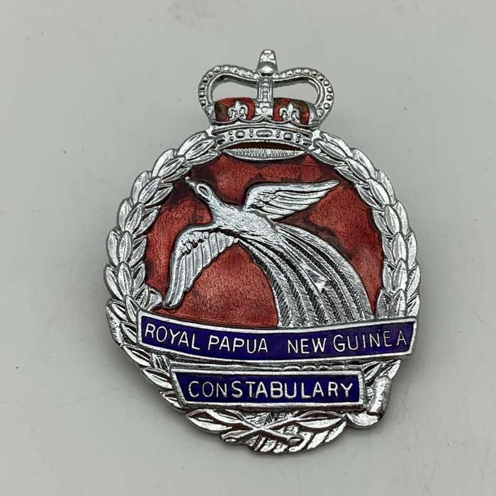 `Royal Papua New Guinea Constabulary` Cap Badge