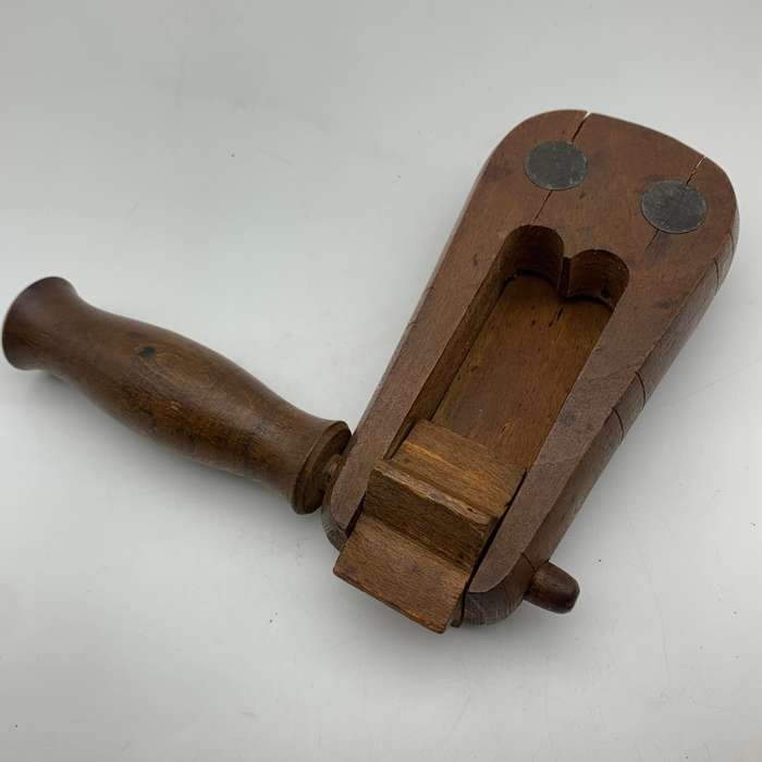 Antique Irish Police 1840/50s` Wooden Rattle (Stephen Green)