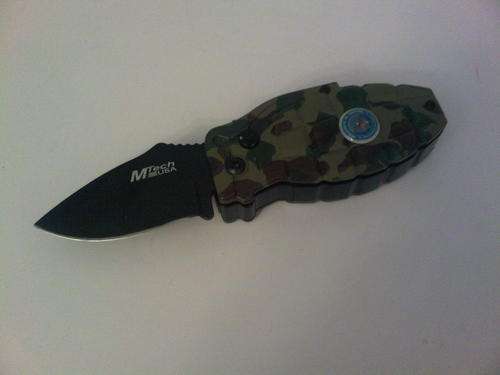 Flick Knife - Lighter. Awesome little Gadget !!