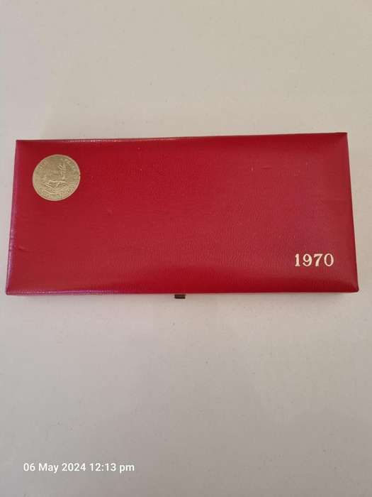 ****1X 1970 SHORT PROOF SET IN LONG PROOF RED BOX****