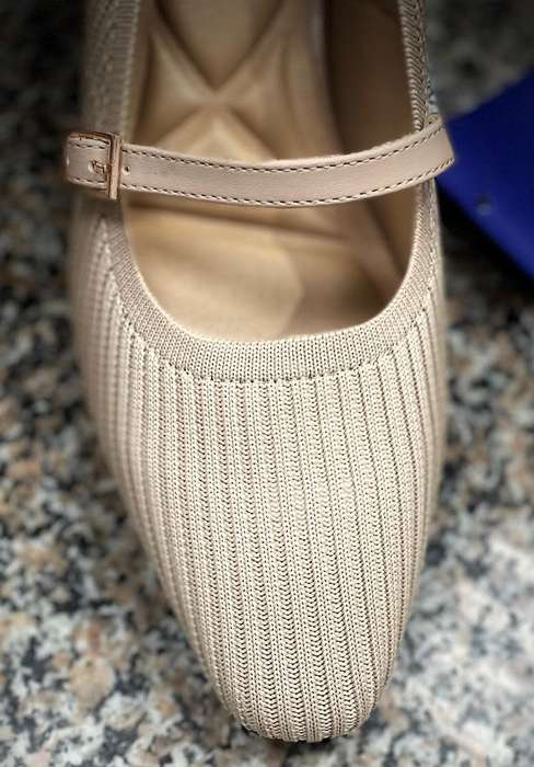 Ladies Elegent Heels